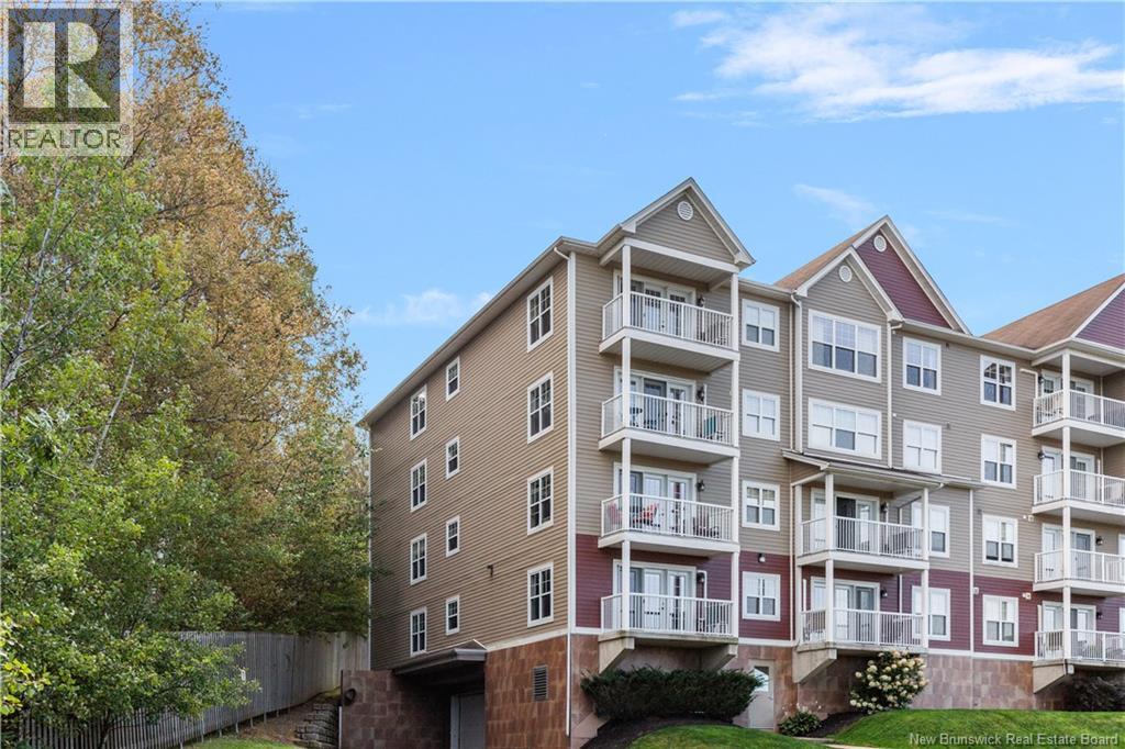 204 Coverdale Road Unit# 401 Photo de la propriété 1
