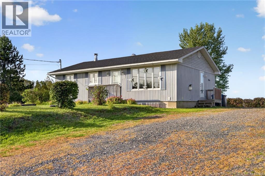 240 Smith Court Property Photo 26