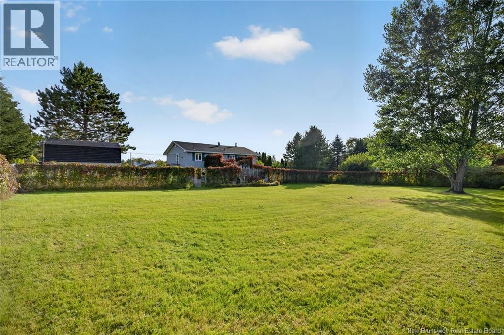 240 Smith Court Property Photo 28