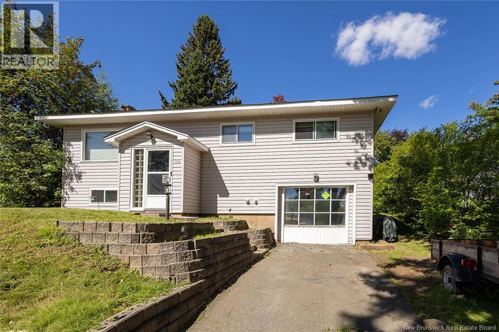 139 Sussex Avenue Property Photo 4