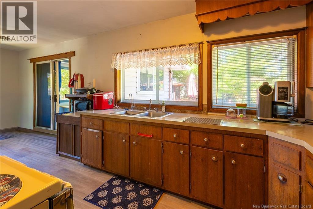 139 Sussex Avenue Property Photo 15