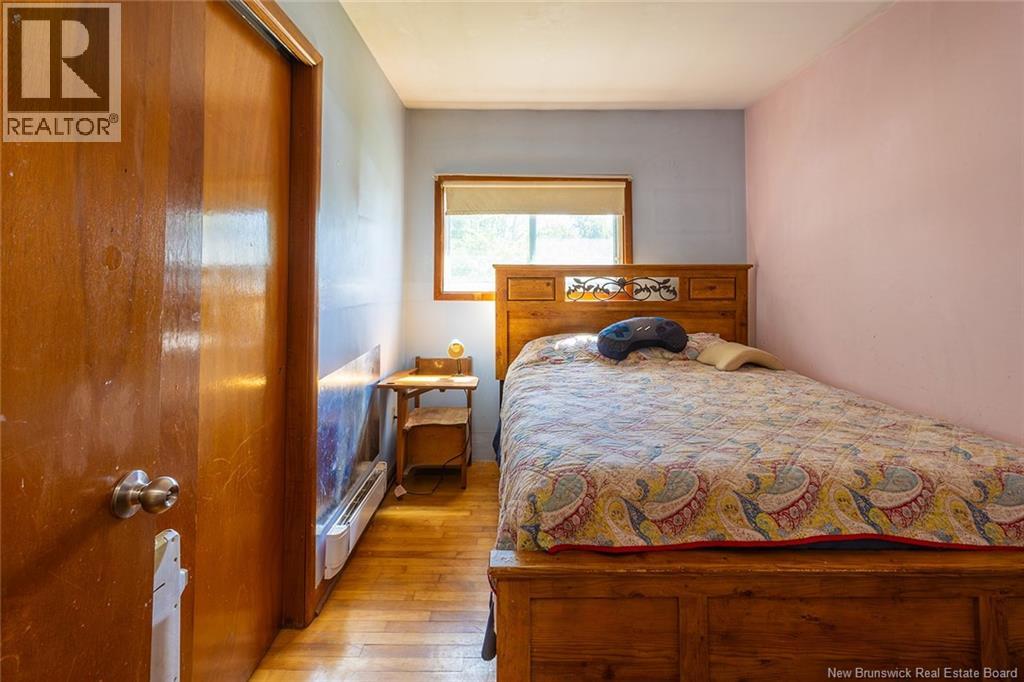 139 Sussex Avenue Property Photo 24