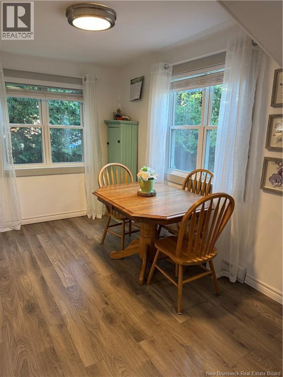 30 Queen St Property Photo 6