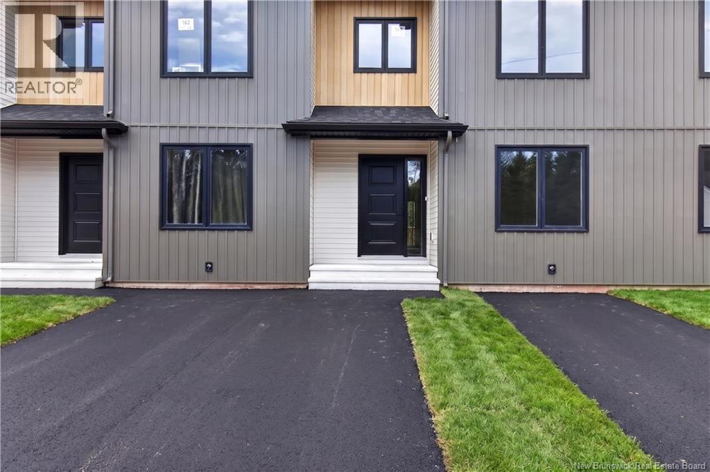 178 Des Eleves Street Property Photo 1