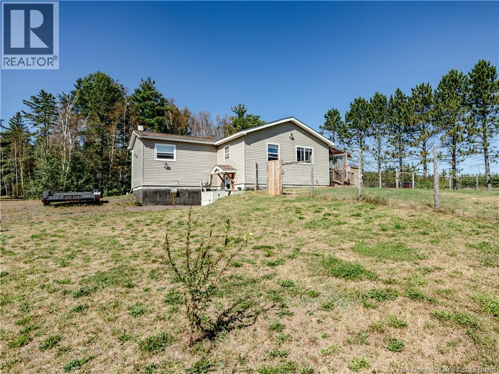 378 L'eglise Property Photo 5