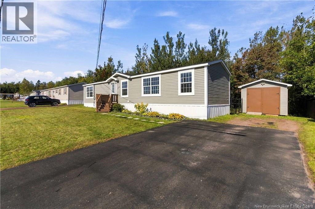 590 Champlain Street Property Photo 1