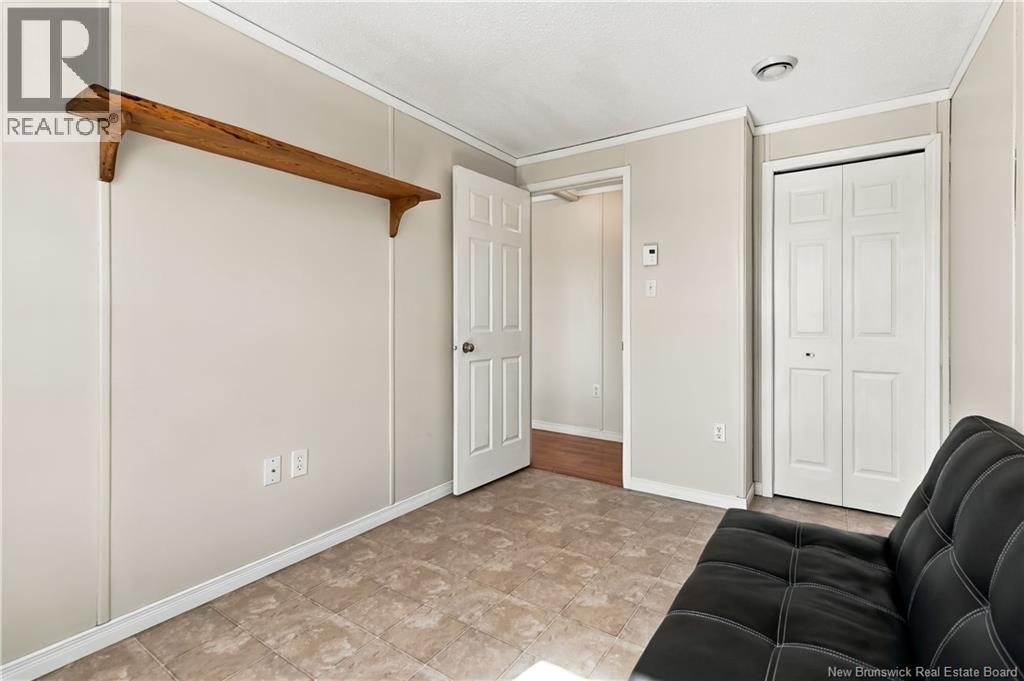 590 Champlain Street Property Photo 31