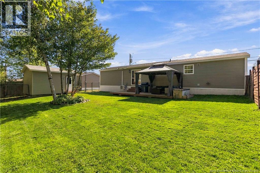 590 Champlain Street Property Photo 37