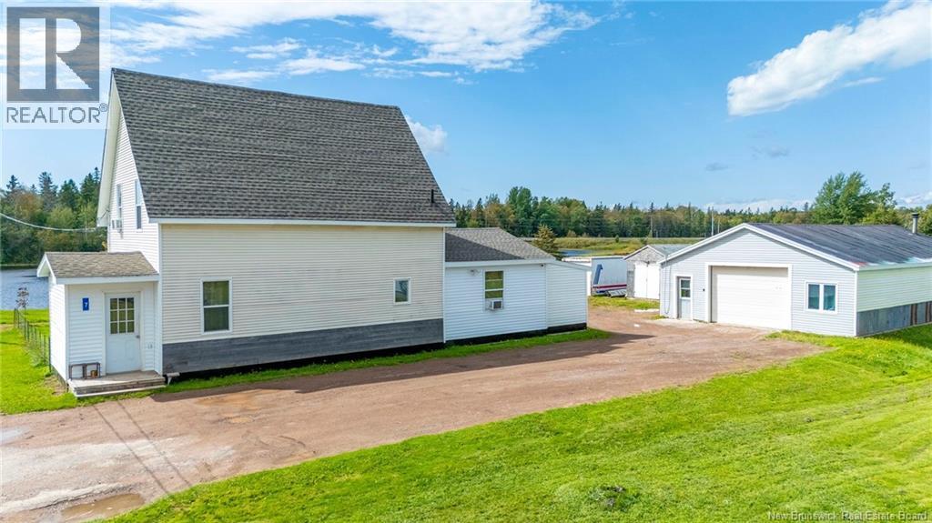 7 Birch Street Property Photo 2