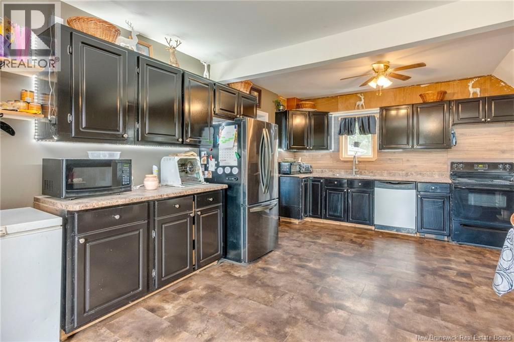 7 Birch Street Property Photo 11