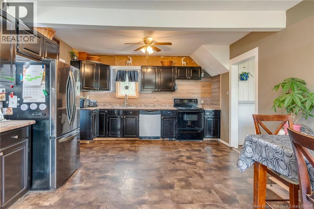 7 Birch Street Property Photo 12