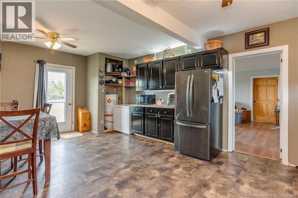 7 Birch Street Property Photo 15