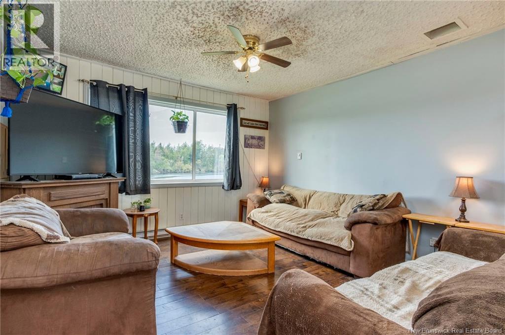 7 Birch Street Property Photo 16