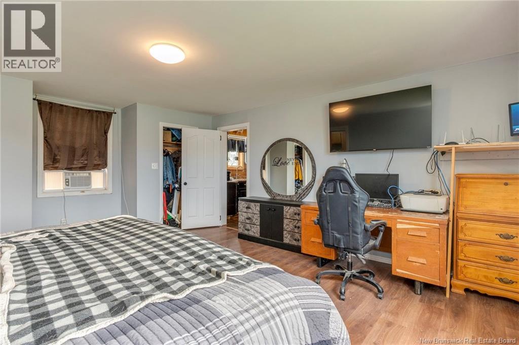 7 Birch Street Property Photo 19