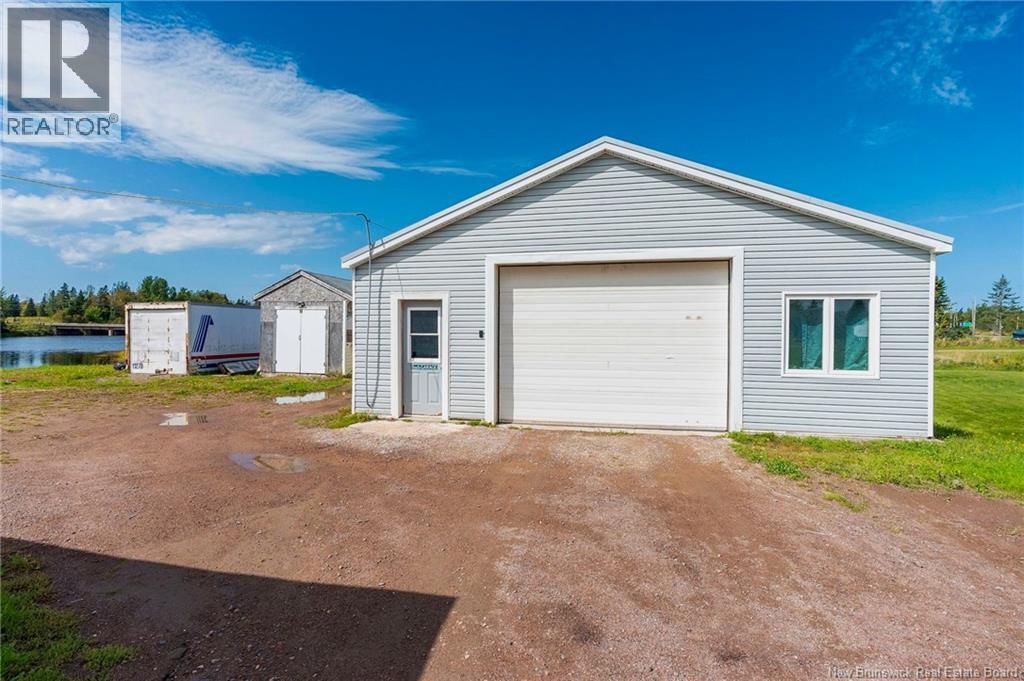 7 Birch Street Property Photo 44