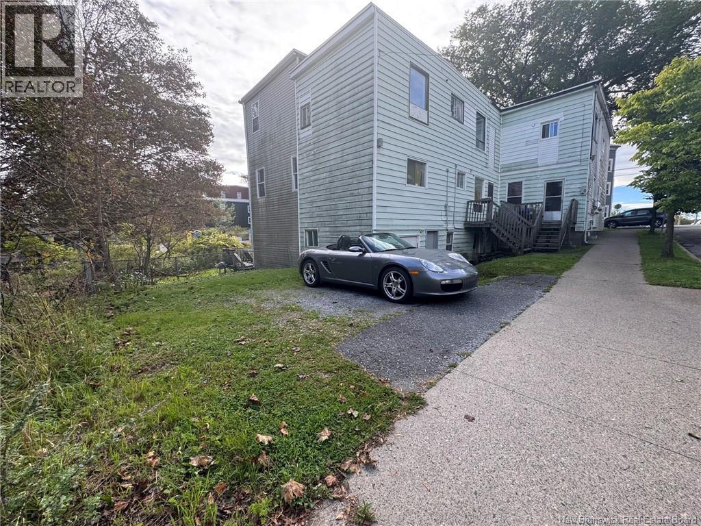 105 Victoria Street Property Photo 3