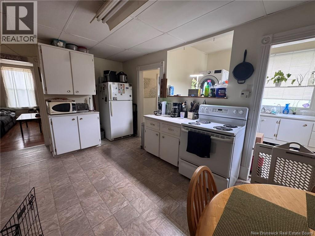105 Victoria Street Property Photo 4
