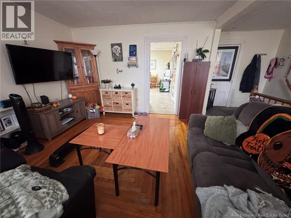 105 Victoria Street Property Photo 9
