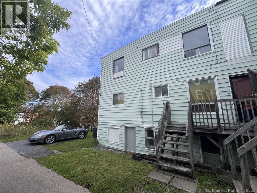 105 Victoria Street Property Photo 29