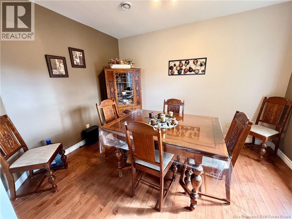 227 Francine Property Photo 8