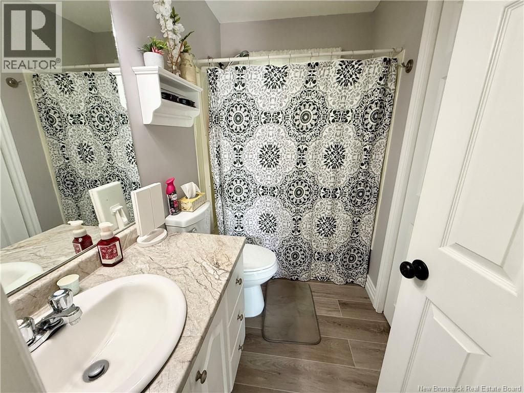 227 Francine Property Photo 17