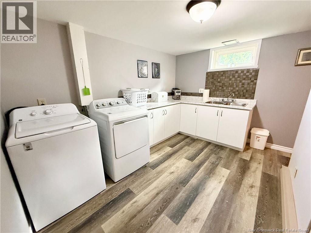 227 Francine Property Photo 18