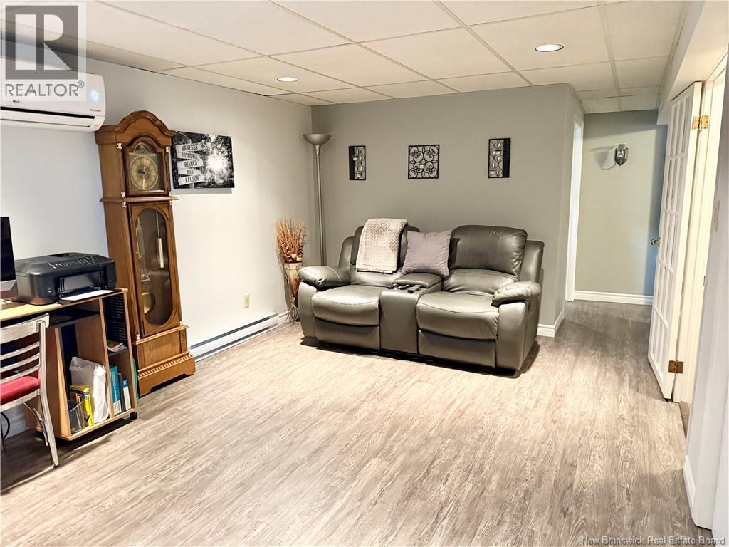 227 Francine Property Photo 21