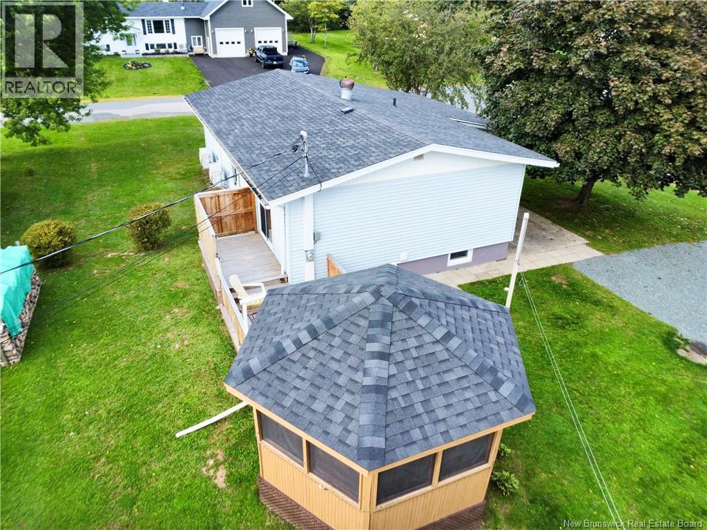 227 Francine Property Photo 32