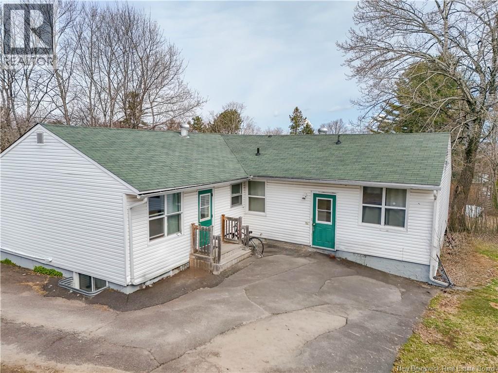 774 Reid Street Property Photo 3