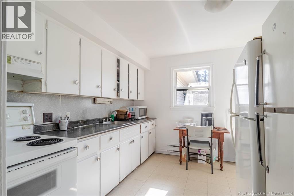 774 Reid Street Property Photo 4