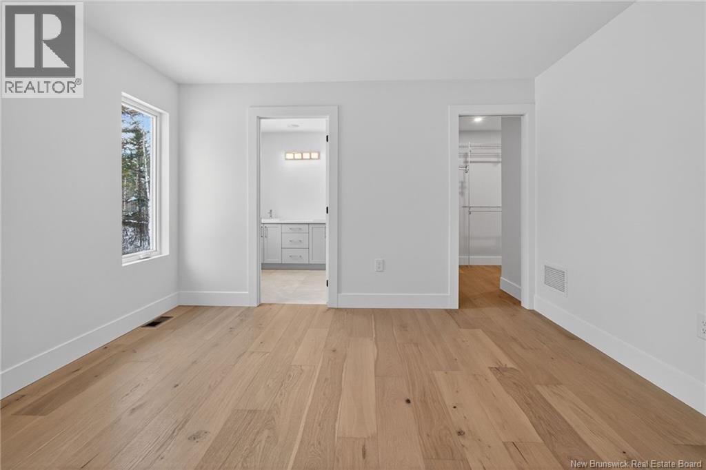 82 Maefield Street Property Photo 19