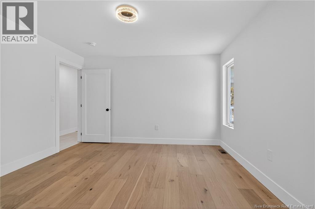 82 Maefield Street Property Photo 24