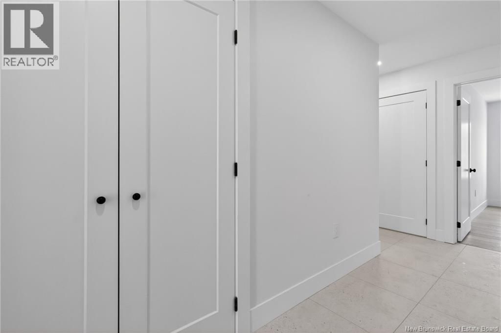 82 Maefield Street Property Photo 27
