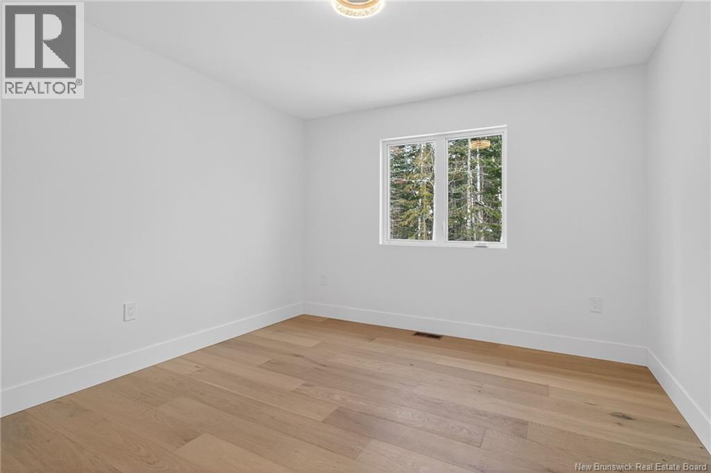 82 Maefield Street Property Photo 34