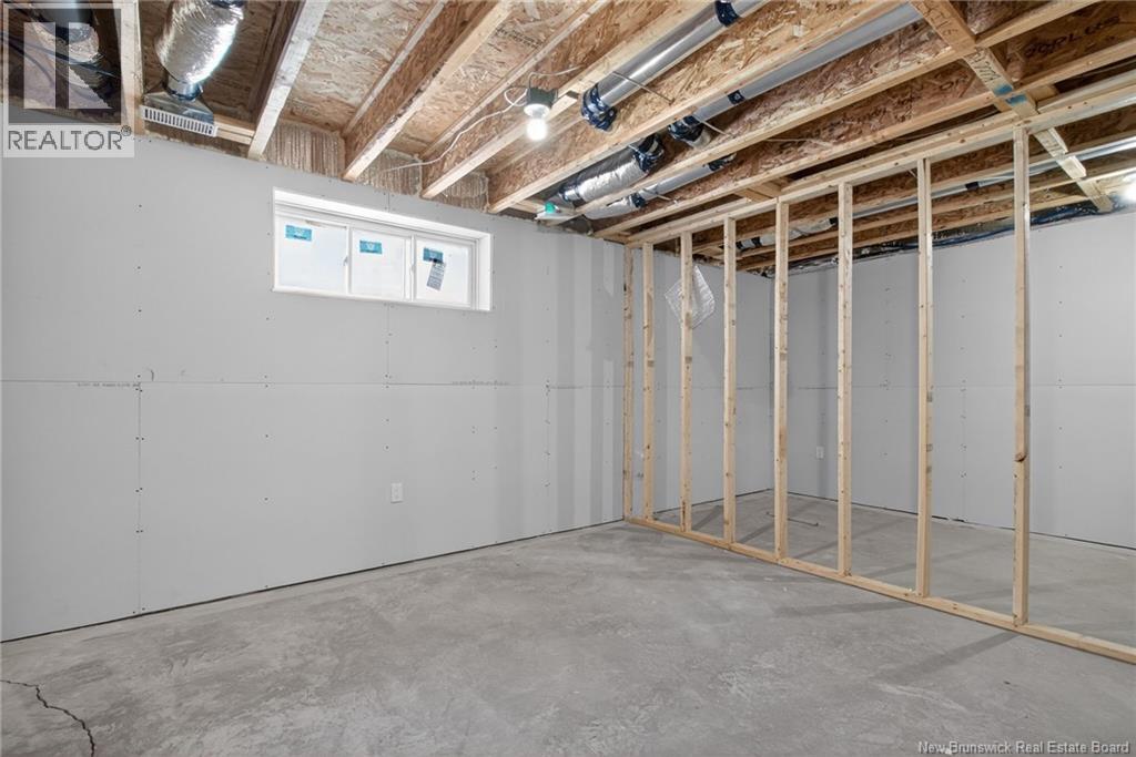 82 Maefield Street Property Photo 39