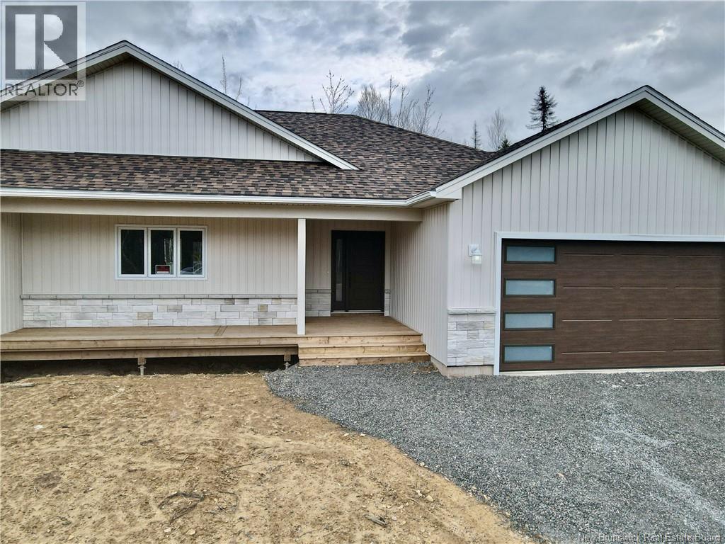 82 Maefield Street Property Photo 43