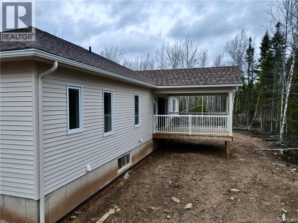 82 Maefield Street Property Photo 44