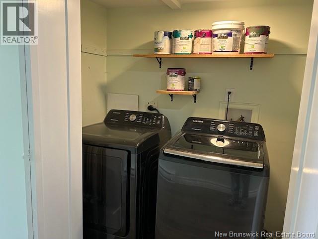 23 Kyle Lane Property Photo 7