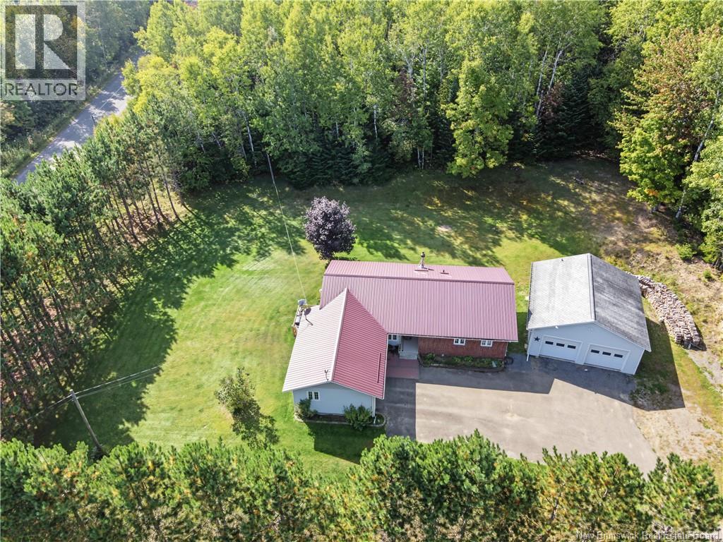 3 Maple Street Property Photo 4