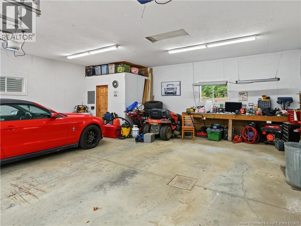 3 Maple Street Property Photo 5