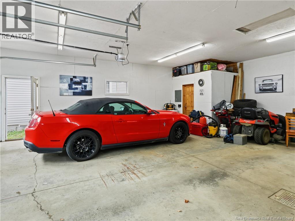 3 Maple Street Property Photo 6