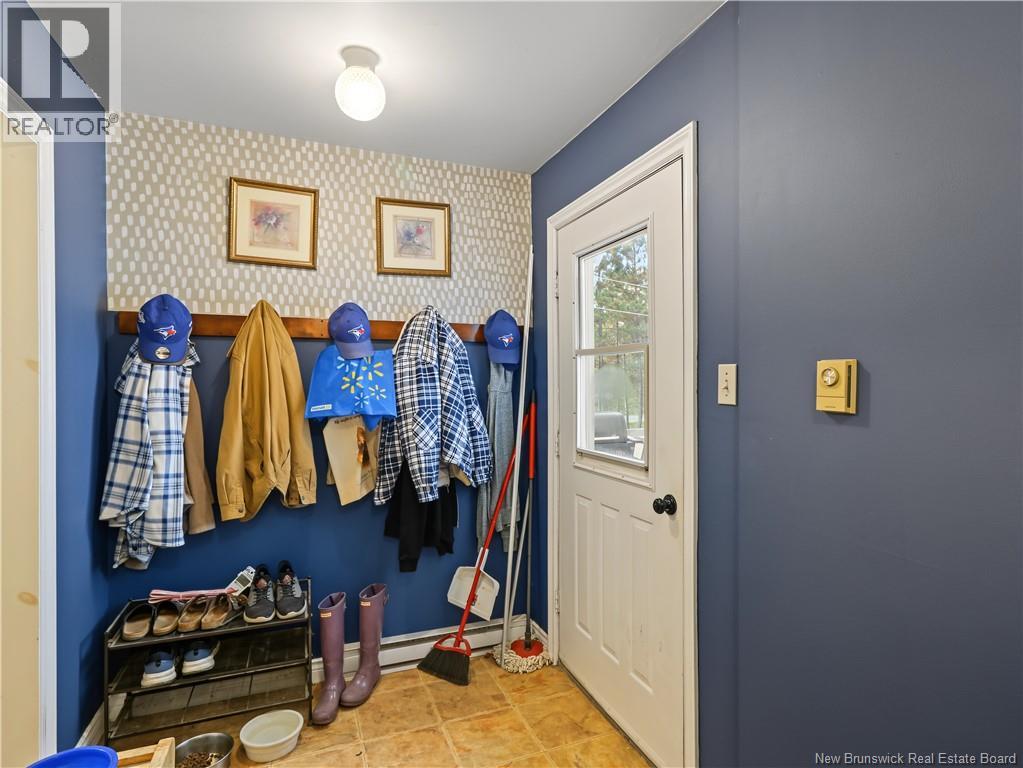 3 Maple Street Property Photo 9
