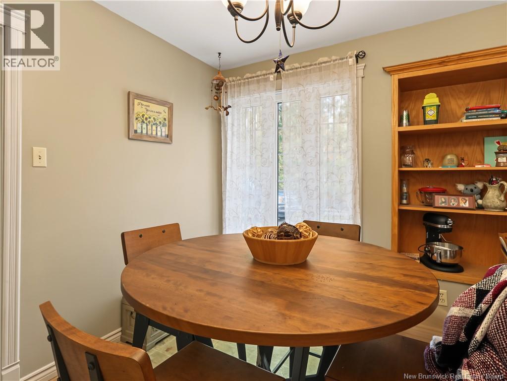 3 Maple Street Property Photo 14