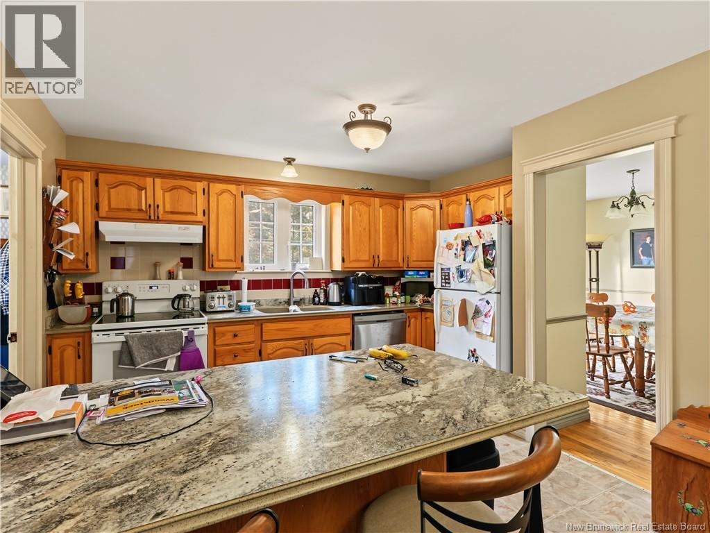 3 Maple Street Property Photo 16