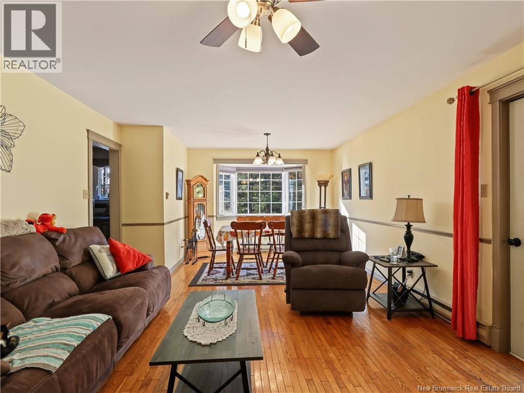 3 Maple Street Property Photo 22