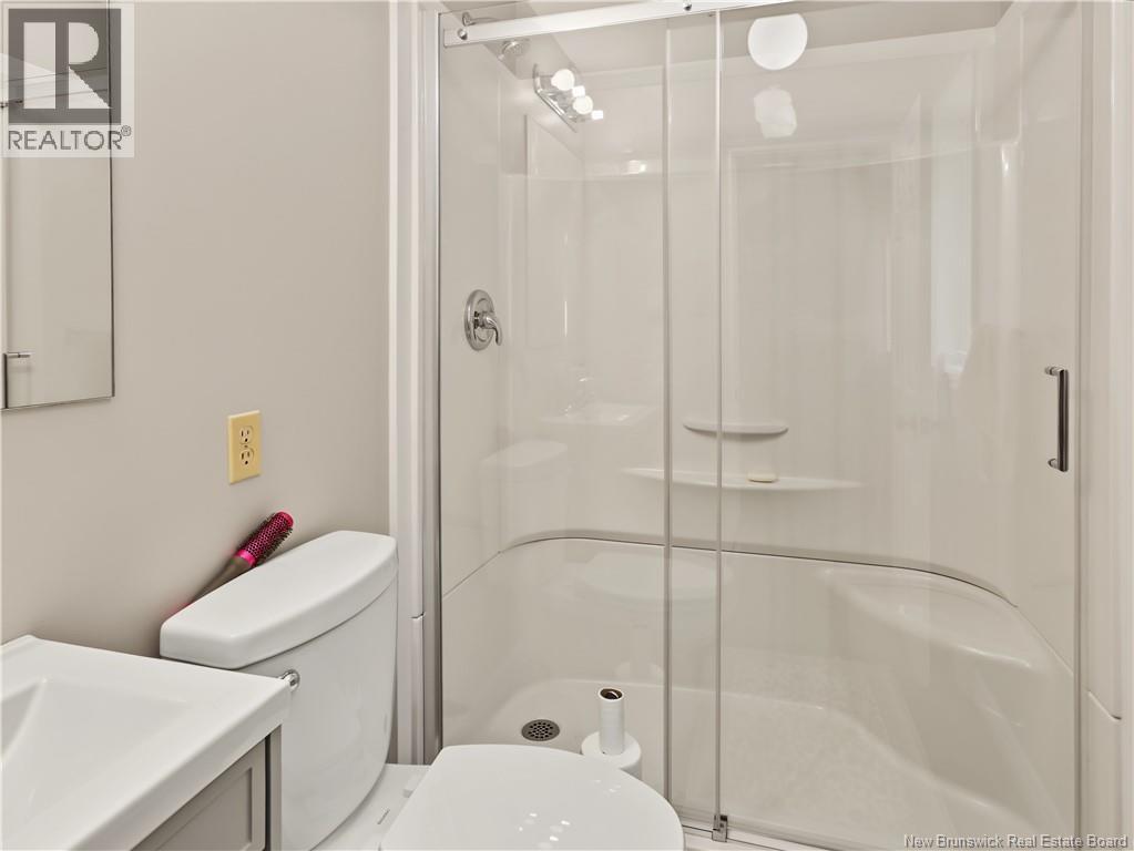 3 Maple Street Property Photo 28