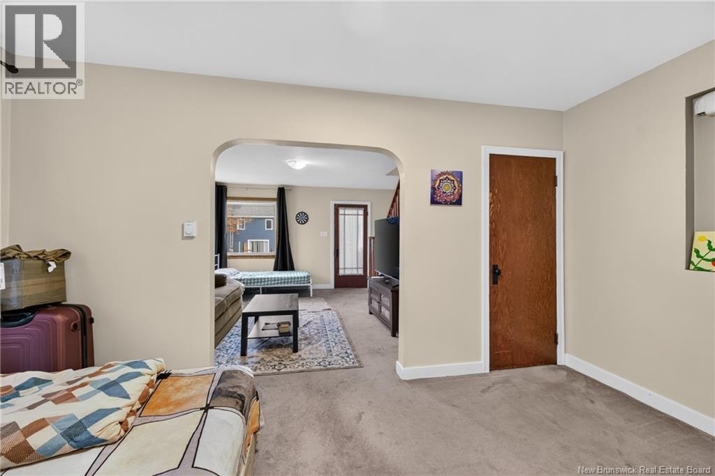 61-63 Burlington Avenue Property Photo 34