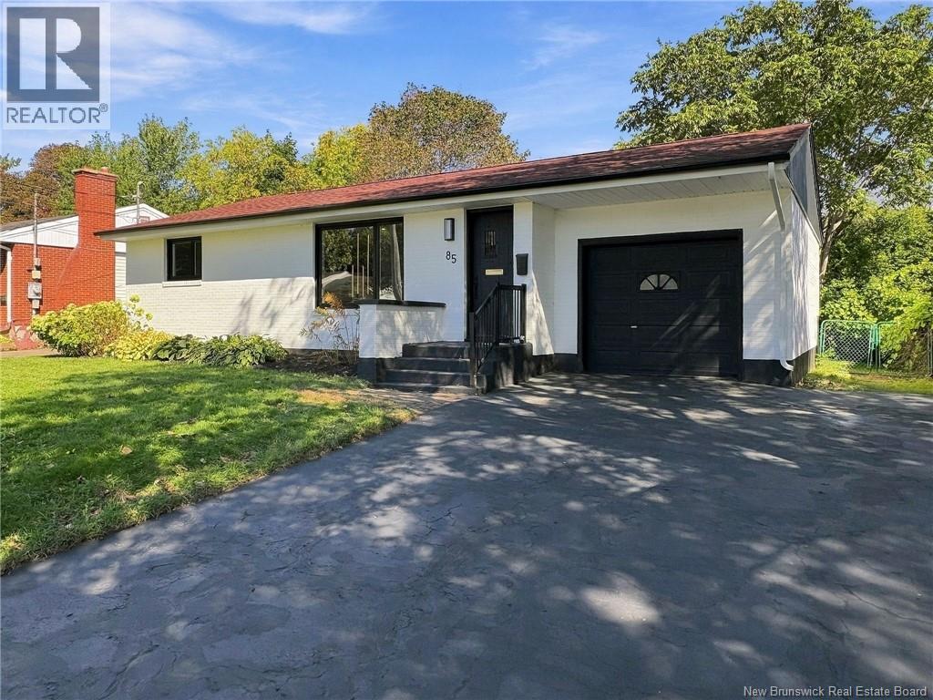 85 Mount Royal Boulevard Property Photo 1