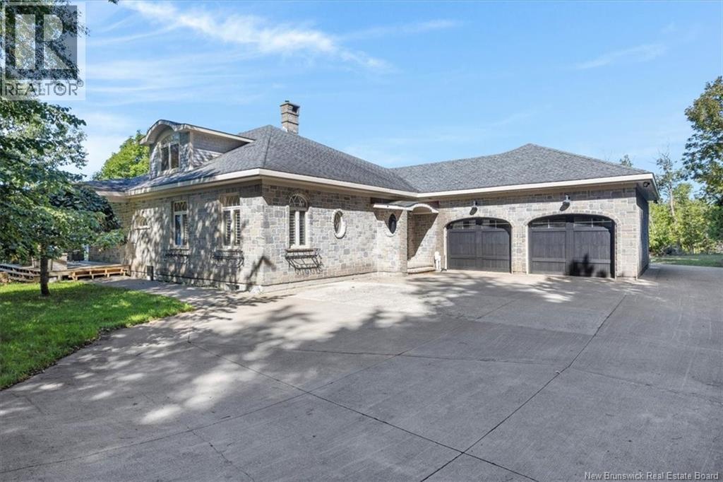 100 Brigadoon Terrace