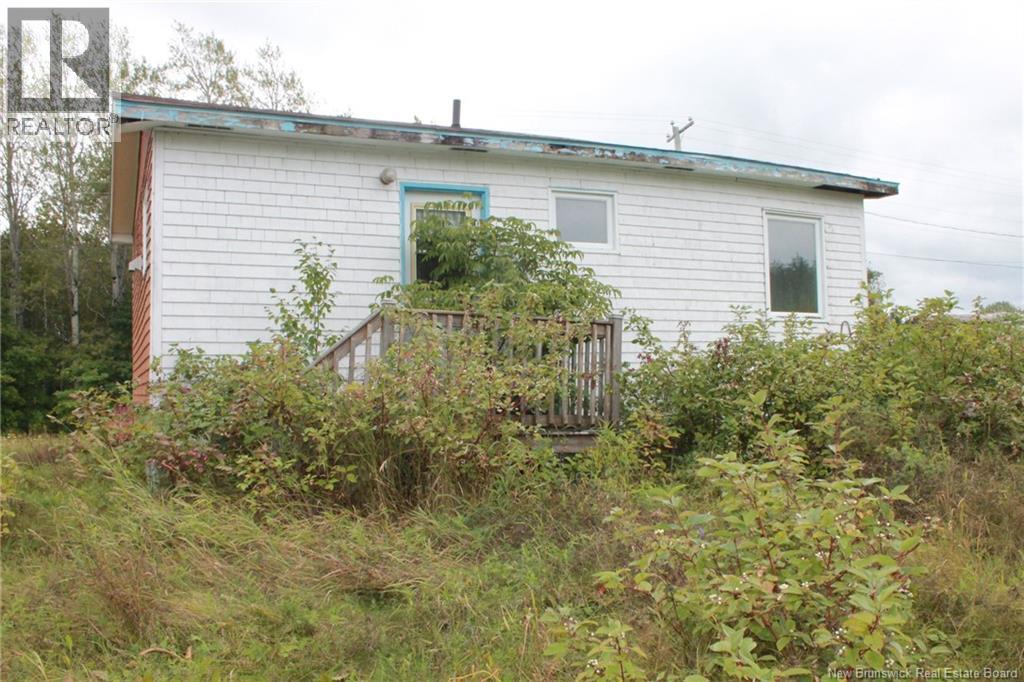 4280 Chemin Nicholas-denys Property Photo 3